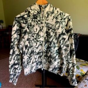 Lululemon Scuba Hoodie Camo Print